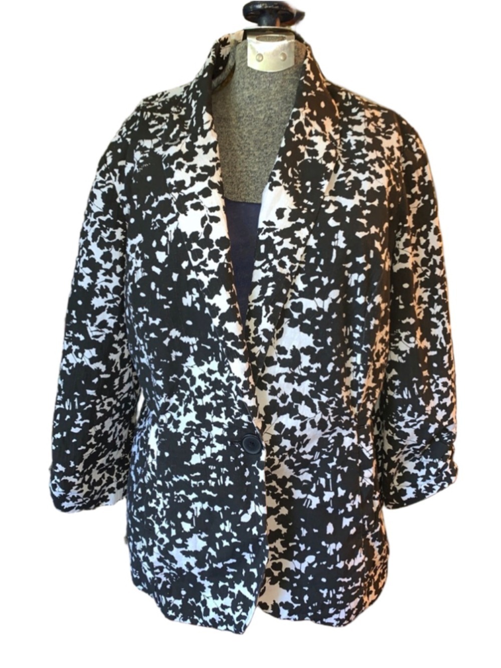 Women's Coldwater Creek Black White Floral Blazer Size large/14